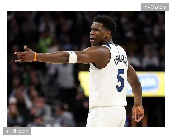 森林狼爱德华兹关键球处理，季后赛末节得分效率将决定球队上限